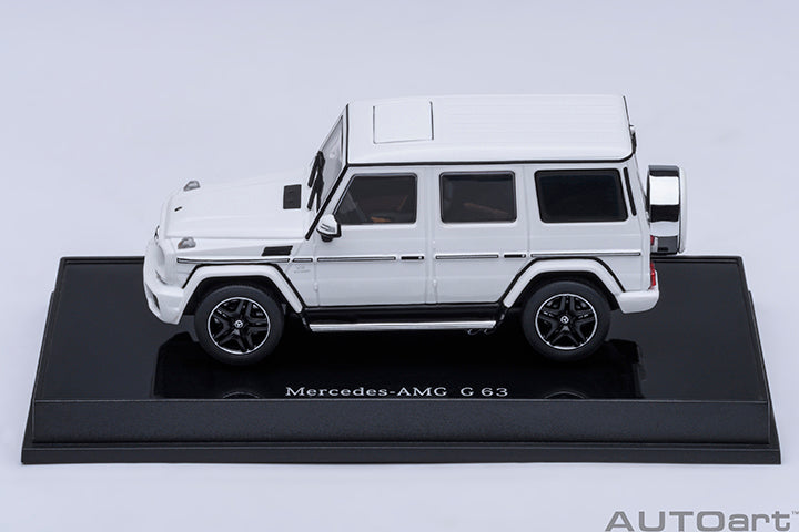 20112 MERCEDES-AMG G 63 2017 (GLOSS WHITE)