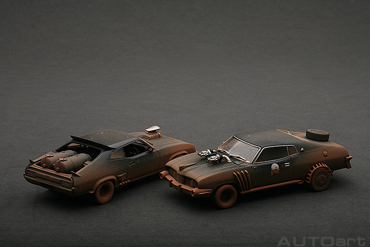 52749 MAD MAX 2 : THE ROAD WARRIOR - INTERCEPTOR/ENEMY CAR (WITH MUDDY FINISH) (TWIN MODELS SET) (LIMITED EDITION OF 2,000 SETS WORLDWIDE)