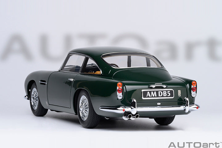 70286 ASTON MARTIN DB5 (BRITISH RACING GREEN)