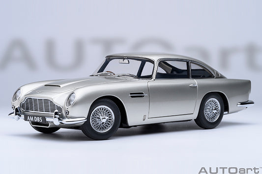 70287 ASTON MARTIN DB5 (BIRCH SILVER)