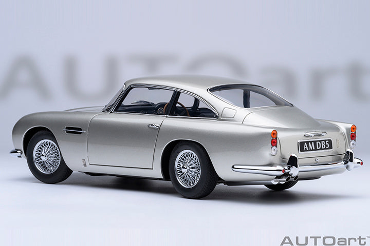 70287 ASTON MARTIN DB5 (BIRCH SILVER)