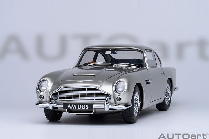 70287 ASTON MARTIN DB5 (BIRCH SILVER)