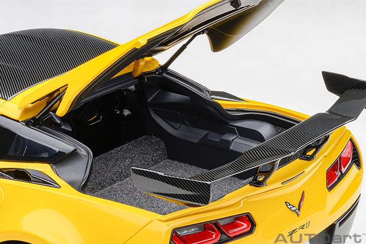 71278 CHEVROLET CORVETTE C7 ZR1 (CORVETTE RACING YELLOW TINTCOAT)