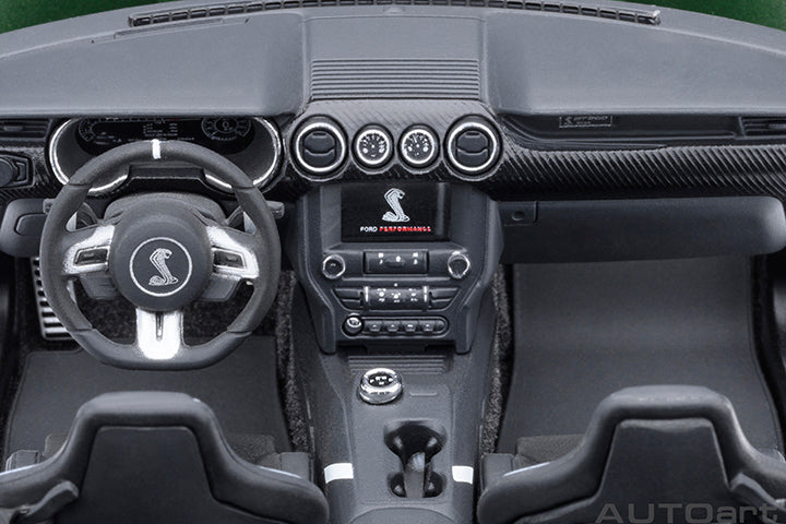 73097 FORD MUSTANG SHELBY GT500 (ERUPTION GREEN)