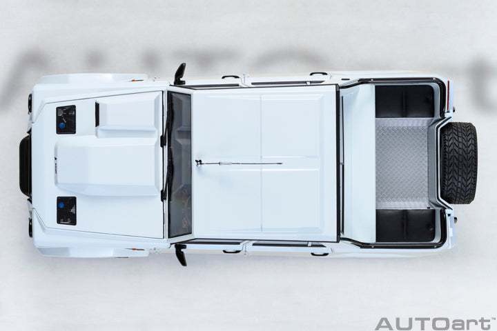 74549 LAMBORGHINI LM002 (BIANCO POLO PARK/WHITE)