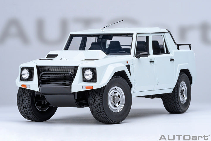 74549 LAMBORGHINI LM002 (BIANCO POLO PARK/WHITE)