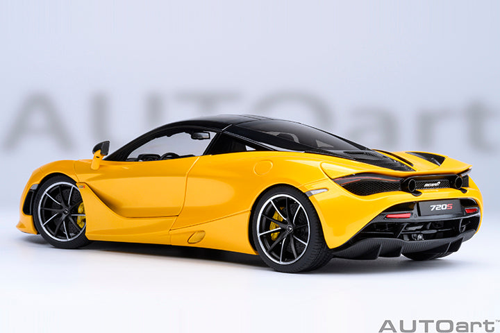 76070 McLAREN 720S (VOLCANO YELLOW)