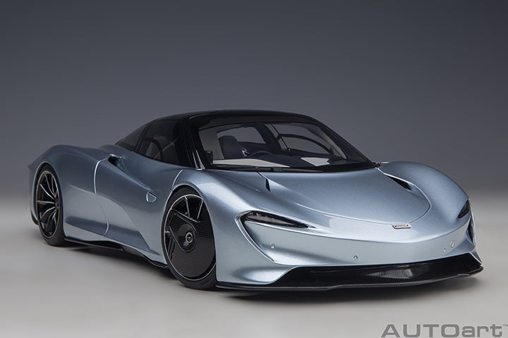 76086 1/18 McLaren Speedtail (FROZEN BLUE)