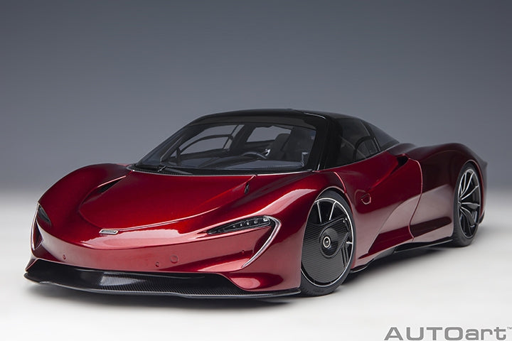 76087  McLAREN SPEEDTAIL (VOLCANO RED)