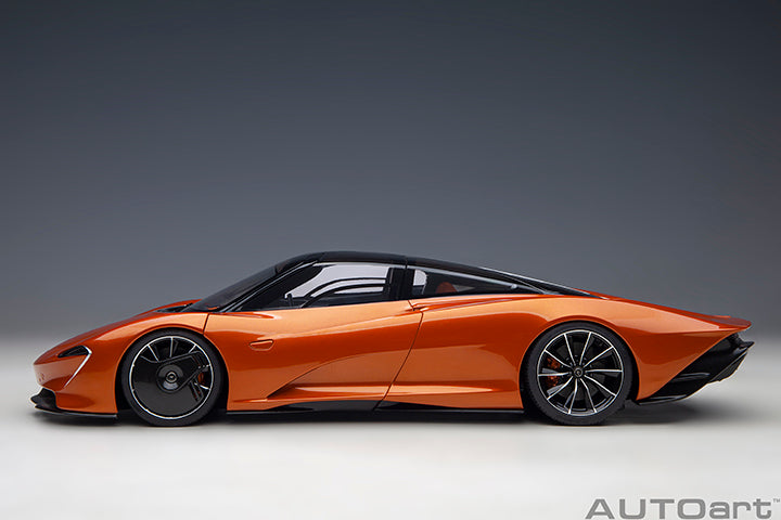 76088  McLAREN SPEEDTAIL (VOLCANO ORANGE)