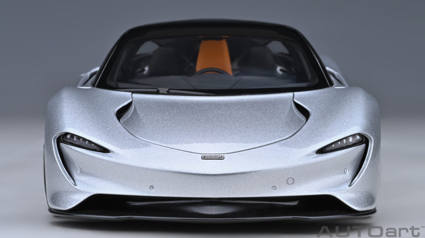 76090 1/18 McLAREN SPEEDTAIL (Supernova Silver)