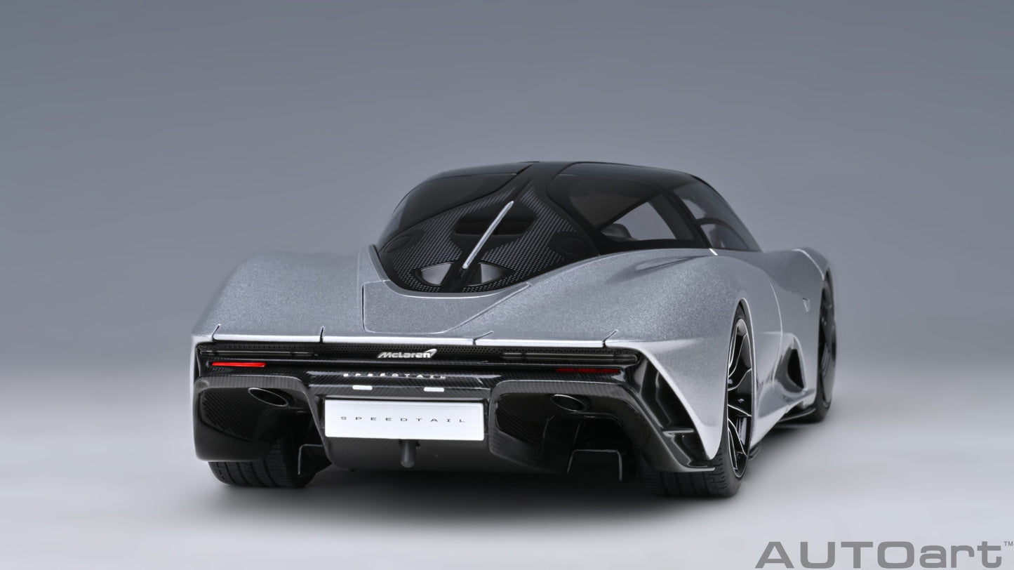 76090 1/18 McLAREN SPEEDTAIL (Supernova Silver)