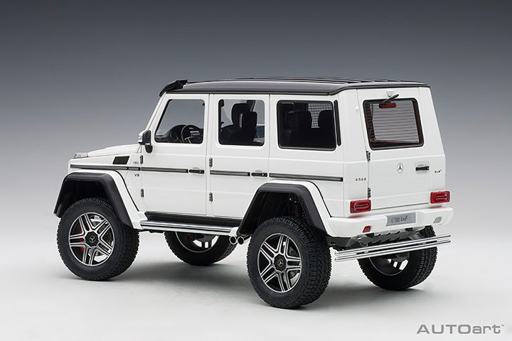 76316  MERCEDES-BENZ G500 4x4 2 (GLOSS WHITE)