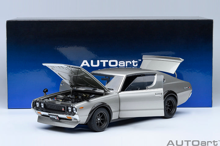 77466 NISSAN SKYLINE 2000 GT-R (KPGC110) TUNED VERSION (SILVER)