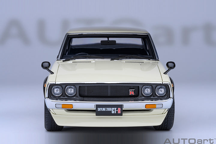 77467 NISSAN SKYLINE 2000 GT-R (KPGC110) TUNED VERSION  (WHITE)