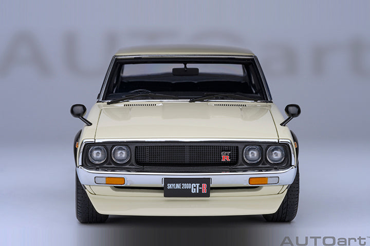 77467 NISSAN SKYLINE 2000 GT-R (KPGC110) TUNED VERSION (WHITE
