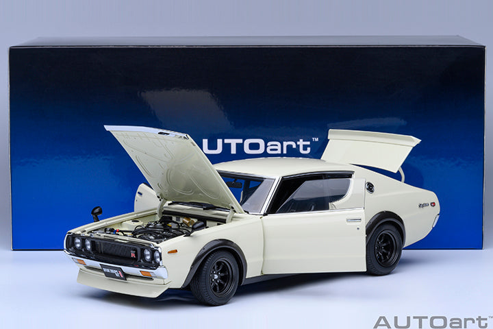 77467 NISSAN SKYLINE 2000 GT-R (KPGC110) TUNED VERSION  (WHITE)