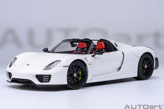 77920 PORSCHE 918 SPYDER WEISSACH PACKAGE (WHITE/RED INTERIOR)