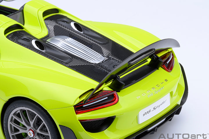 77921 PORSCHE 918 SPYDER WEISSACH PACKAGE (ACID GREEN)