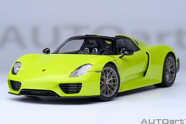 77921 PORSCHE 918 SPYDER WEISSACH PACKAGE (ACID GREEN)