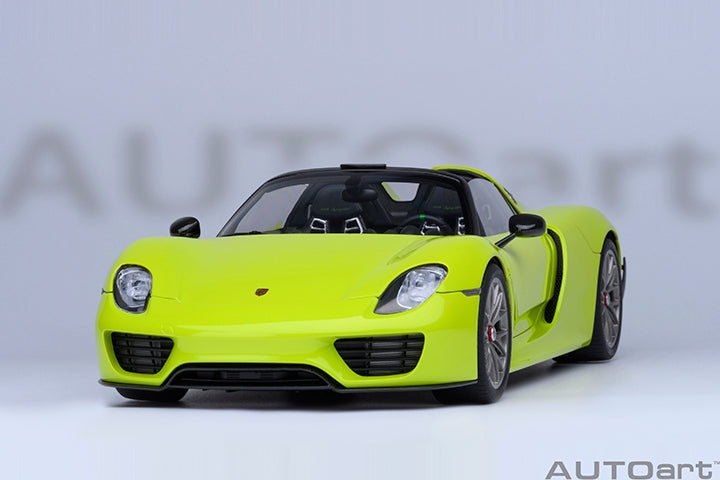 77921 PORSCHE 918 SPYDER WEISSACH PACKAGE (ACID GREEN)