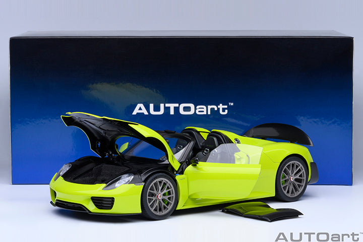 77921 PORSCHE 918 SPYDER WEISSACH PACKAGE (ACID GREEN)