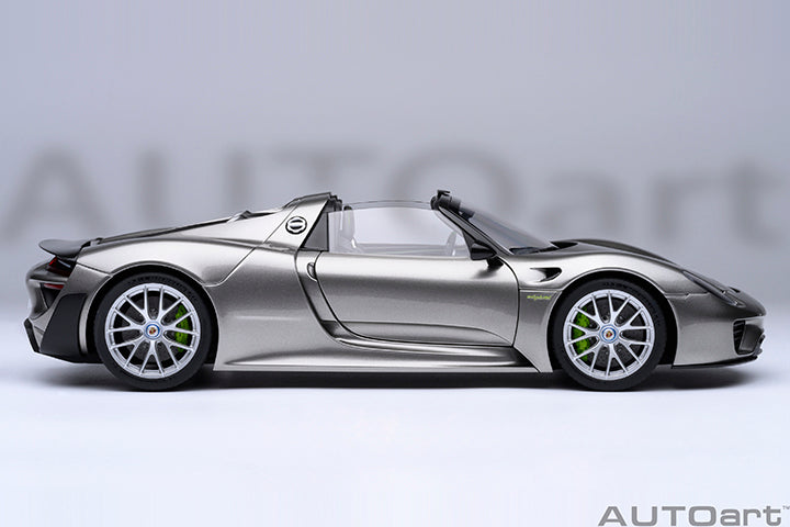 77922 PORSCHE 918 SPYDER WEISSACH PACKAGE (LIQUID METAL SILVER)