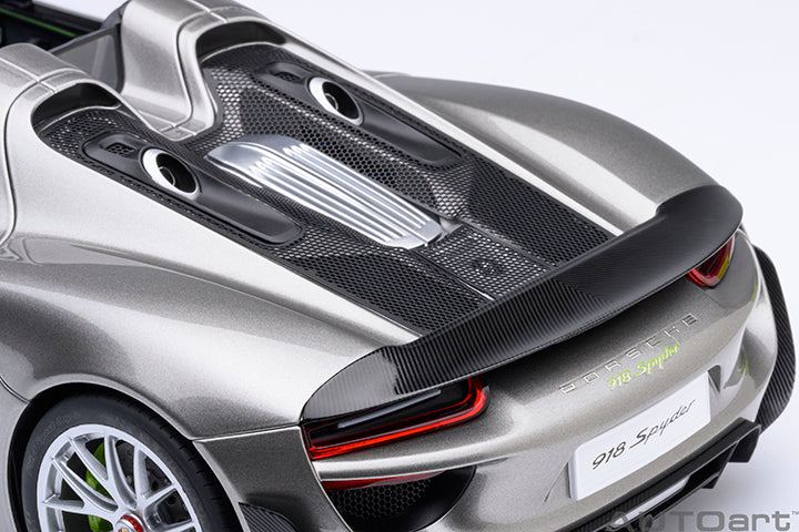 77922 PORSCHE 918 SPYDER WEISSACH PACKAGE (LIQUID METAL SILVER)