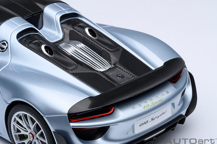 77923 PORSCHE 918 SPYDER WEISSACH PACKAGE (LIQUID METAL CHROME BLUE)