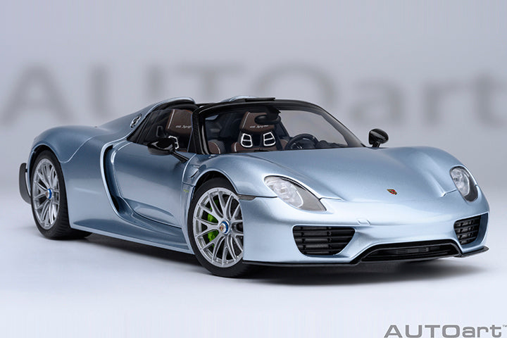 77923 PORSCHE 918 SPYDER WEISSACH PACKAGE (LIQUID METAL CHROME BLUE)