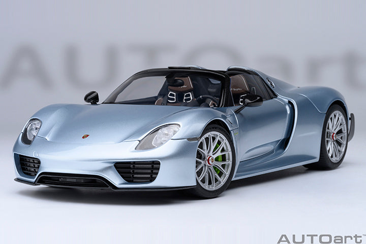 77923 PORSCHE 918 SPYDER WEISSACH PACKAGE (LIQUID METAL CHROME BLUE)