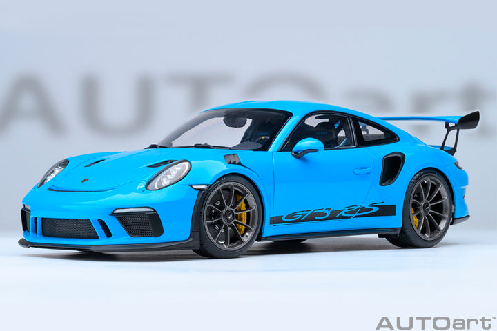 1/18 Scale Model – AUTOart Models Shop Hong Kong