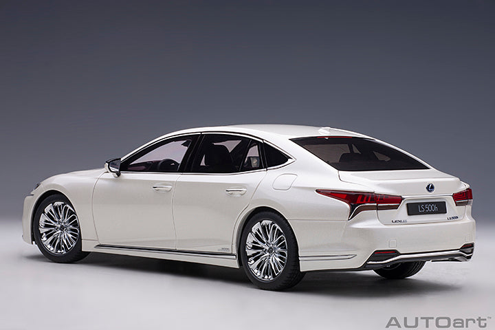 78866  LEXUS LS 500h (SONIC WHITE METALLIC/CRIMSON & BLACK INTERIOR)