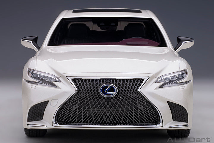 78866  LEXUS LS 500h (SONIC WHITE METALLIC/CRIMSON & BLACK INTERIOR)