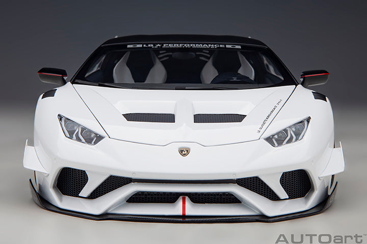 79125 Liberty Walk LB Silhouette Lamborghini Huracan GT (White)