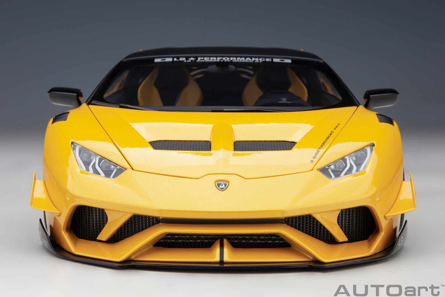 79127 Liberty Walk LB Silhouette Lamborghini Huracan GT (METALLIC YELLOW)