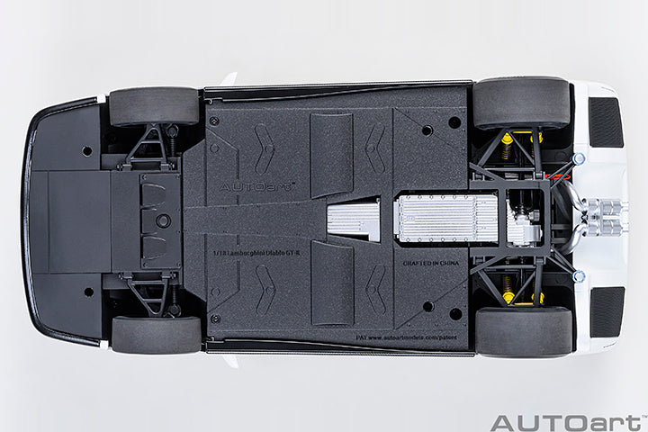 79136 LAMBORGHINI DIABLO GTR (IMPACT WHITE)