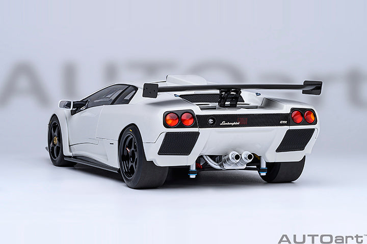 79136 LAMBORGHINI DIABLO GTR (IMPACT WHITE)