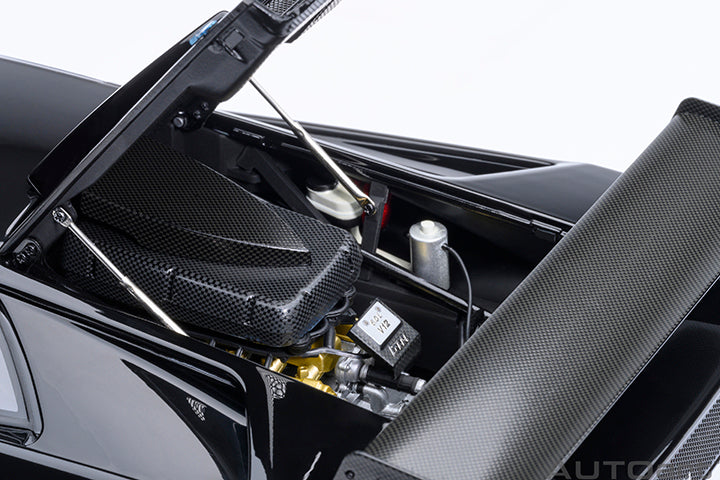 79137 LAMBORGHINI DIABLO GTR (DEEP BLACK)