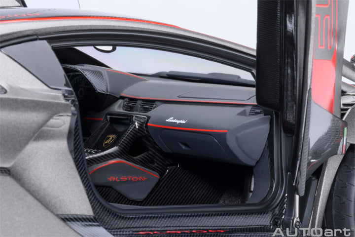 79216 LAMBORGHINI SC18 ALSTON (GRIGIO DAYTONA / RED ACCENTS)