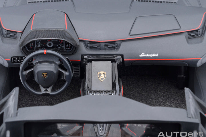 79216 LAMBORGHINI SC18 ALSTON (GRIGIO DAYTONA / RED ACCENTS)