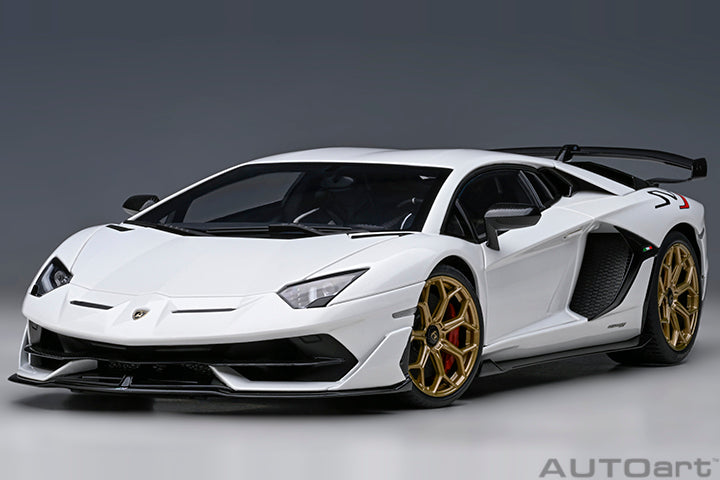 79217  LAMBORGHINI AVENTADOR SVJ (BIANCO ASOPO/PEARL WHITE)