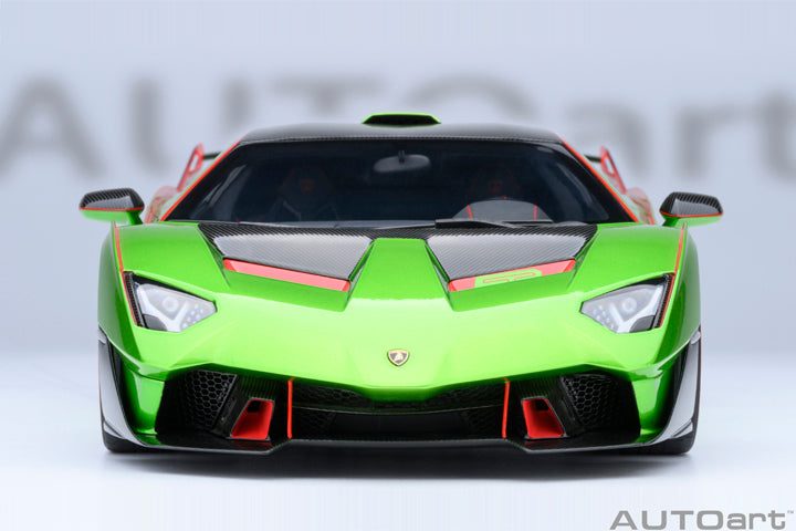 79248 LAMBORGHINI SC18 ALSTON (VERDE SELVANS / RED ACCENTS)