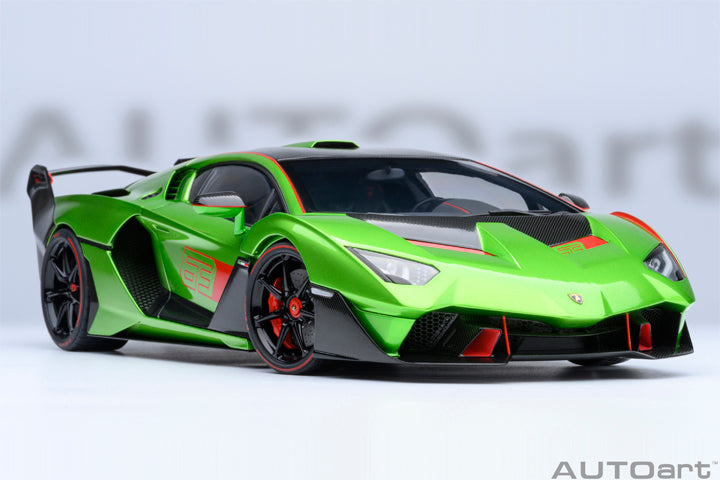 79248 LAMBORGHINI SC18 ALSTON (VERDE SELVANS / RED ACCENTS)