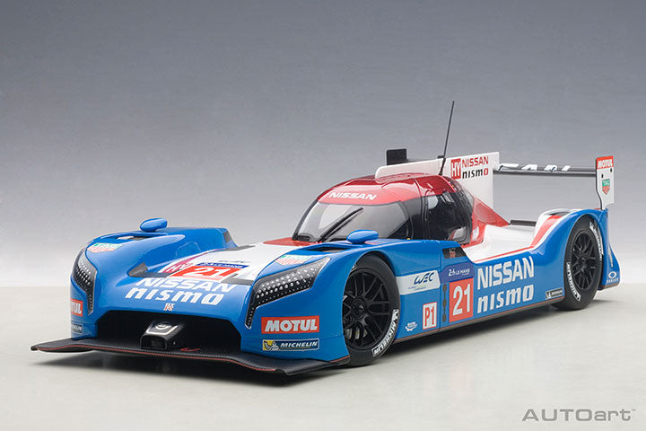 Ebbro 1/43 – Nissan GT-R LM Nismo 2015 Launch Version – Miniature Diecast Rouge