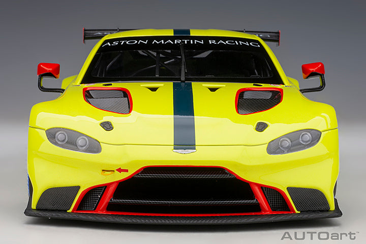 81807  ASTON MARTIN VANTAGE GTE LE MANS PRO 2018 PRESENTATION CAR (GREEN WITH STRIPES/A)