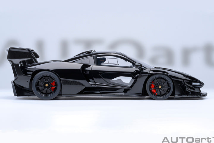 81954 McLAREN SENNA GTR (ONYX BLACK)