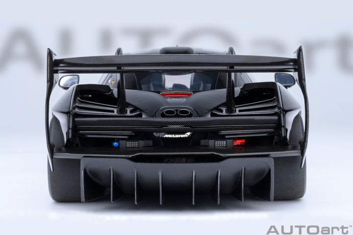 81954 McLAREN SENNA GTR (ONYX BLACK)