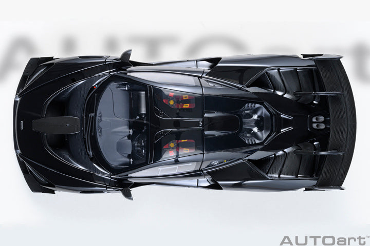 81954 McLAREN SENNA GTR (ONYX BLACK)