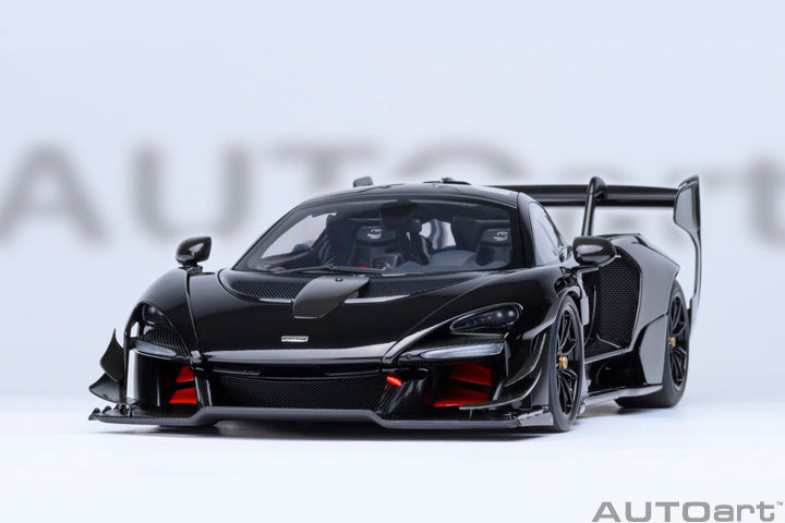81954 McLAREN SENNA GTR (ONYX BLACK)
